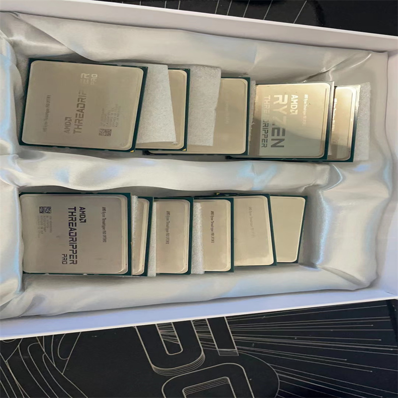 Processore Epyc 7502 32 core C - Ddr4 3200Mhz recensione e prezzo